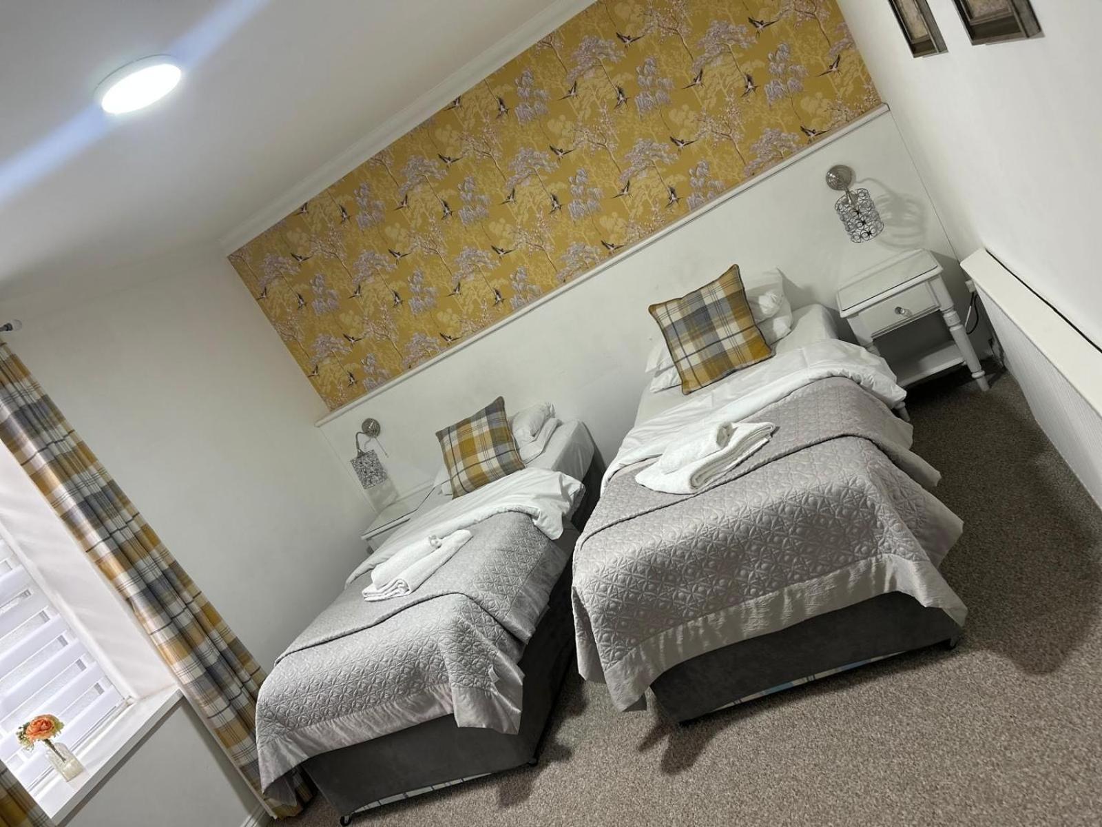 Hunters Meet Hotel Hatfield Heath Ngoại thất bức ảnh